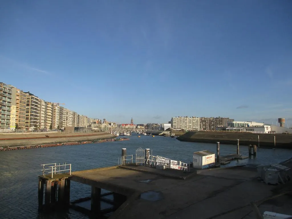Appartement Studio With Sea View And Panoramic View In Bredene