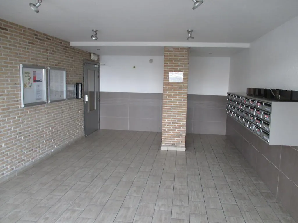 Appartement Studio With Sea View And Panoramic View In Bredene